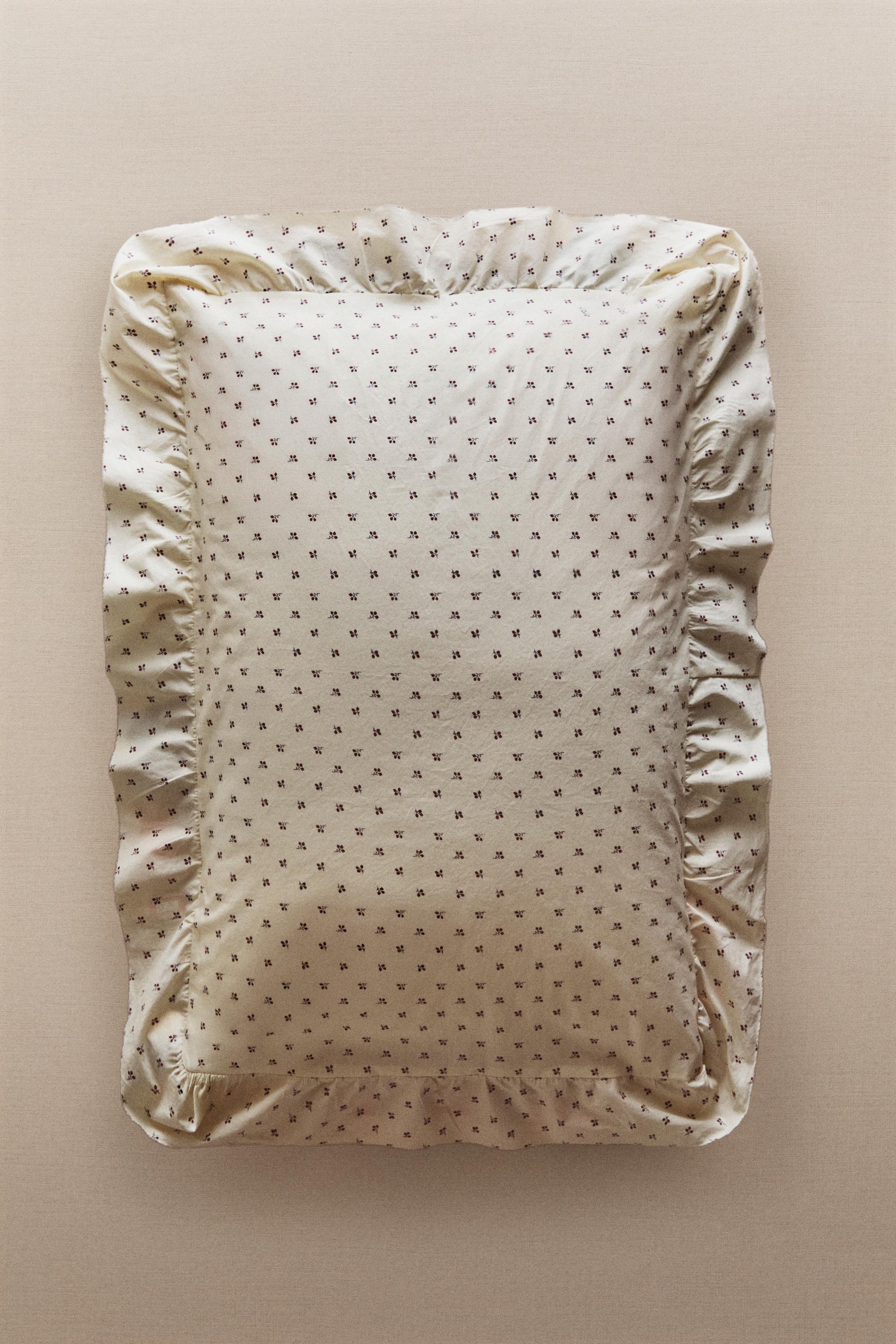 KIDS' FLORAL PRINT RUFFLED PILLOWCASE