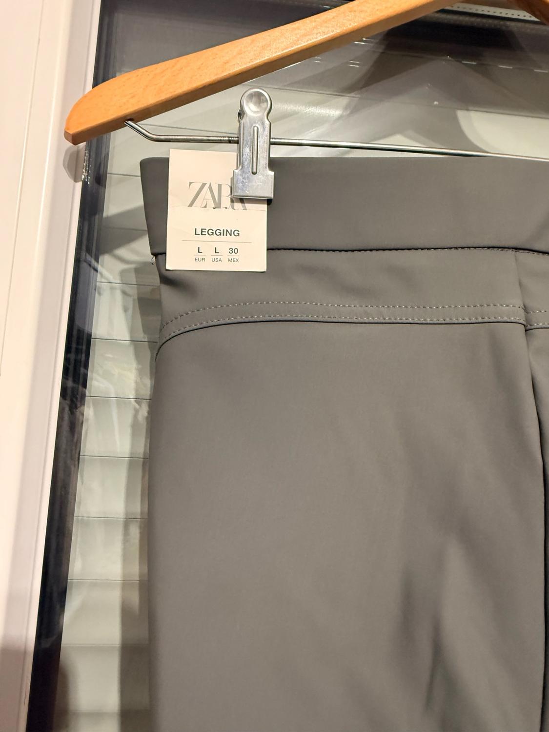 STIRRUP LEGGINGS WITH TOPSTITCHING - Image 5