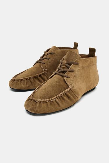 BOTTINES EN DAIM FRONCÉES - Vert olive de Zara - Image 2