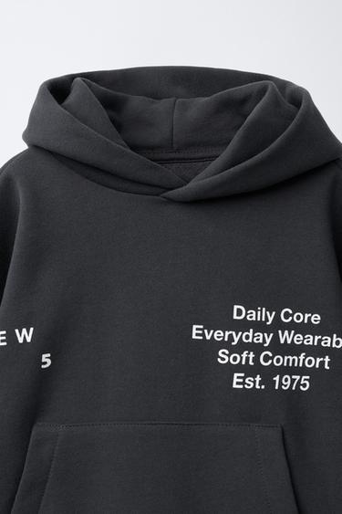 SWEAT À CAPUCHE AVEC INSCRIPTIONS - Gris anthracite de Zara - Image 2