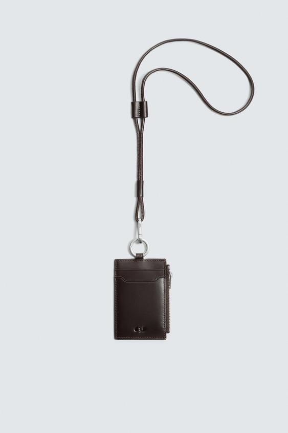 LEATHER CARDHOLDER WITH PENDANT