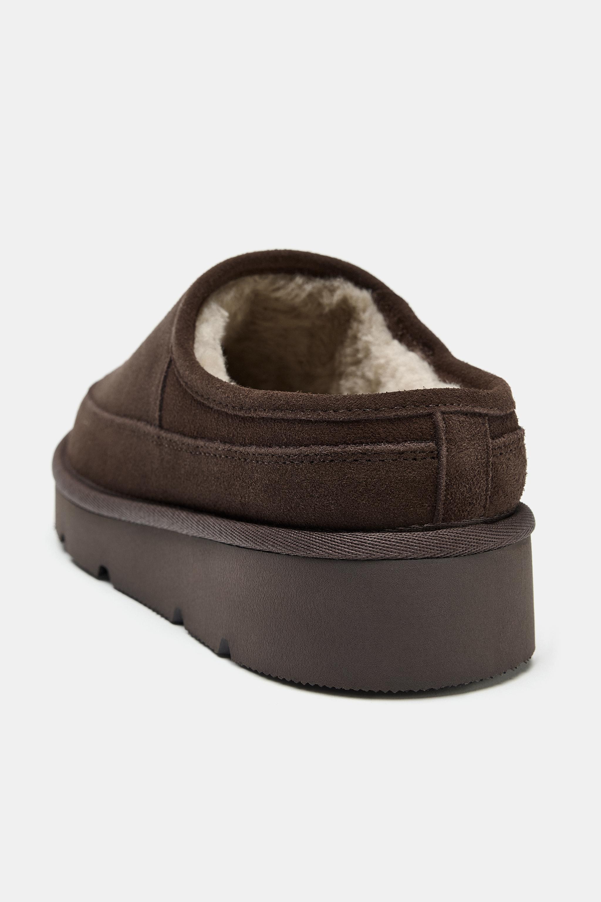 MULES EN CUIR À INTÉRIEUR EFFET MOUTONNÉ