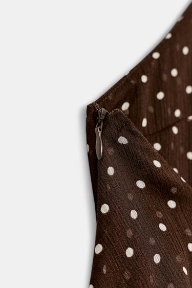 ROBE COURTE HALTER À VOLANTS ET POIS - marron/blanc de Zara - Image 4