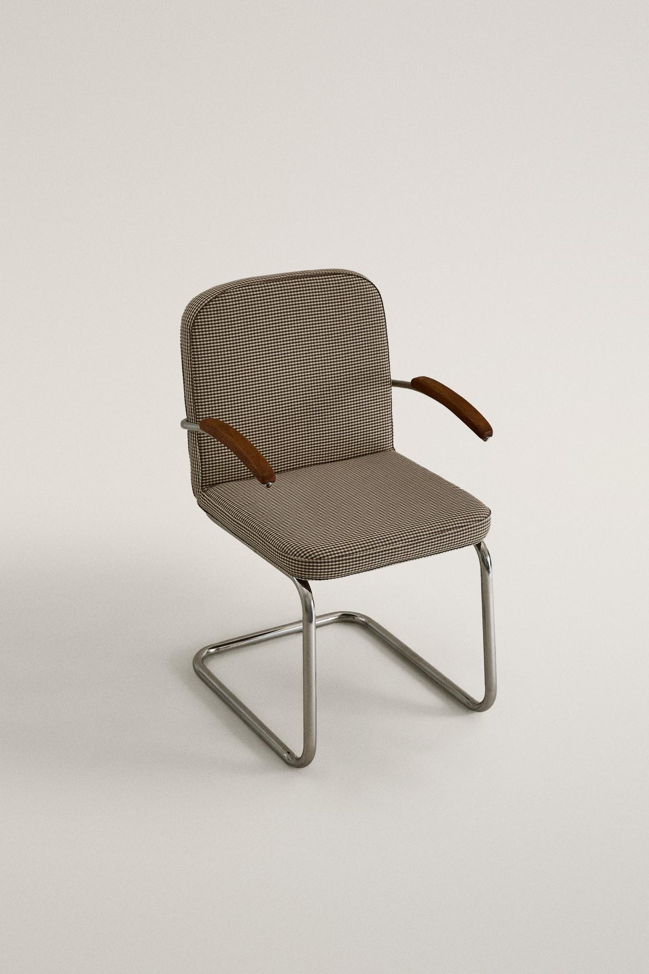 CHILDREN'S CHROME CHAIR — Brown