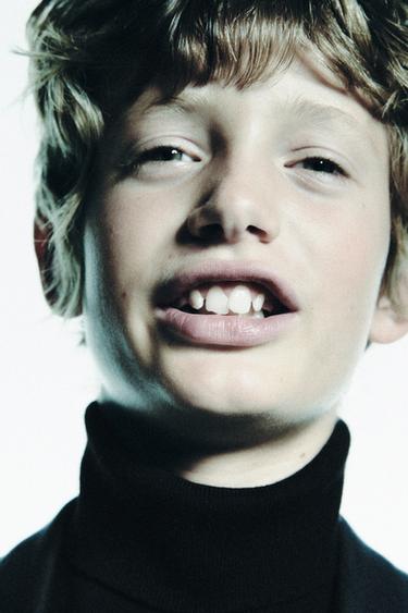 Zara 高領針織衫 - 黑色