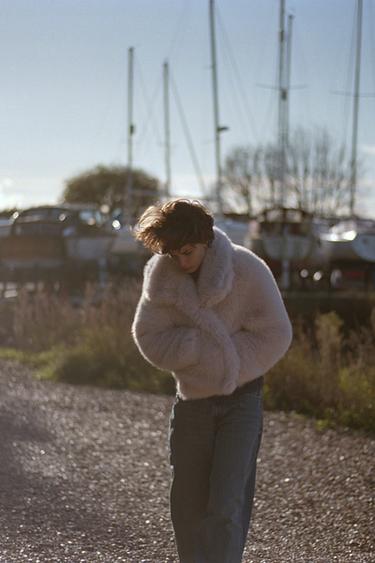 Zara FAUX FUR SHORT COAT - Light beige