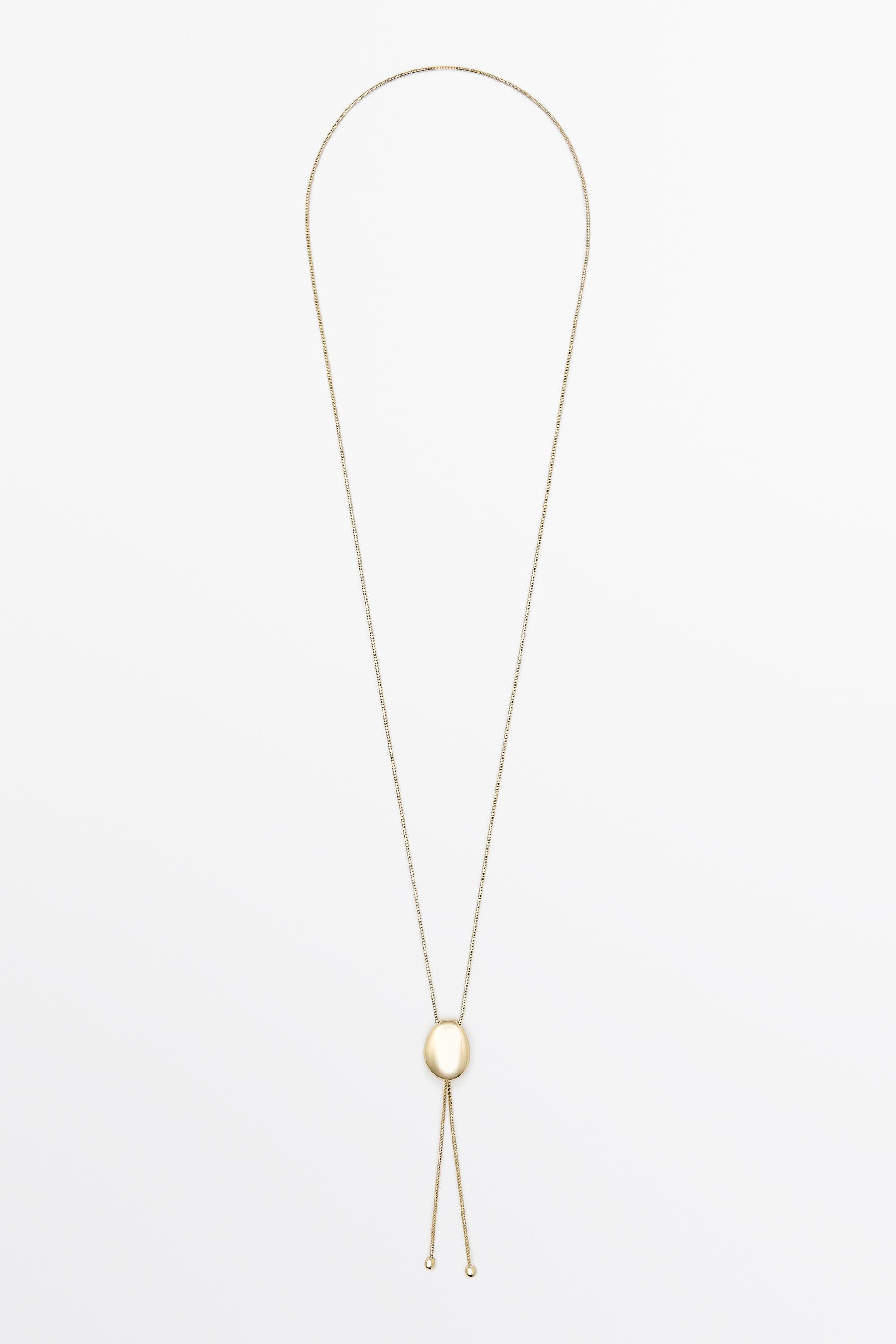 Lariat necklace