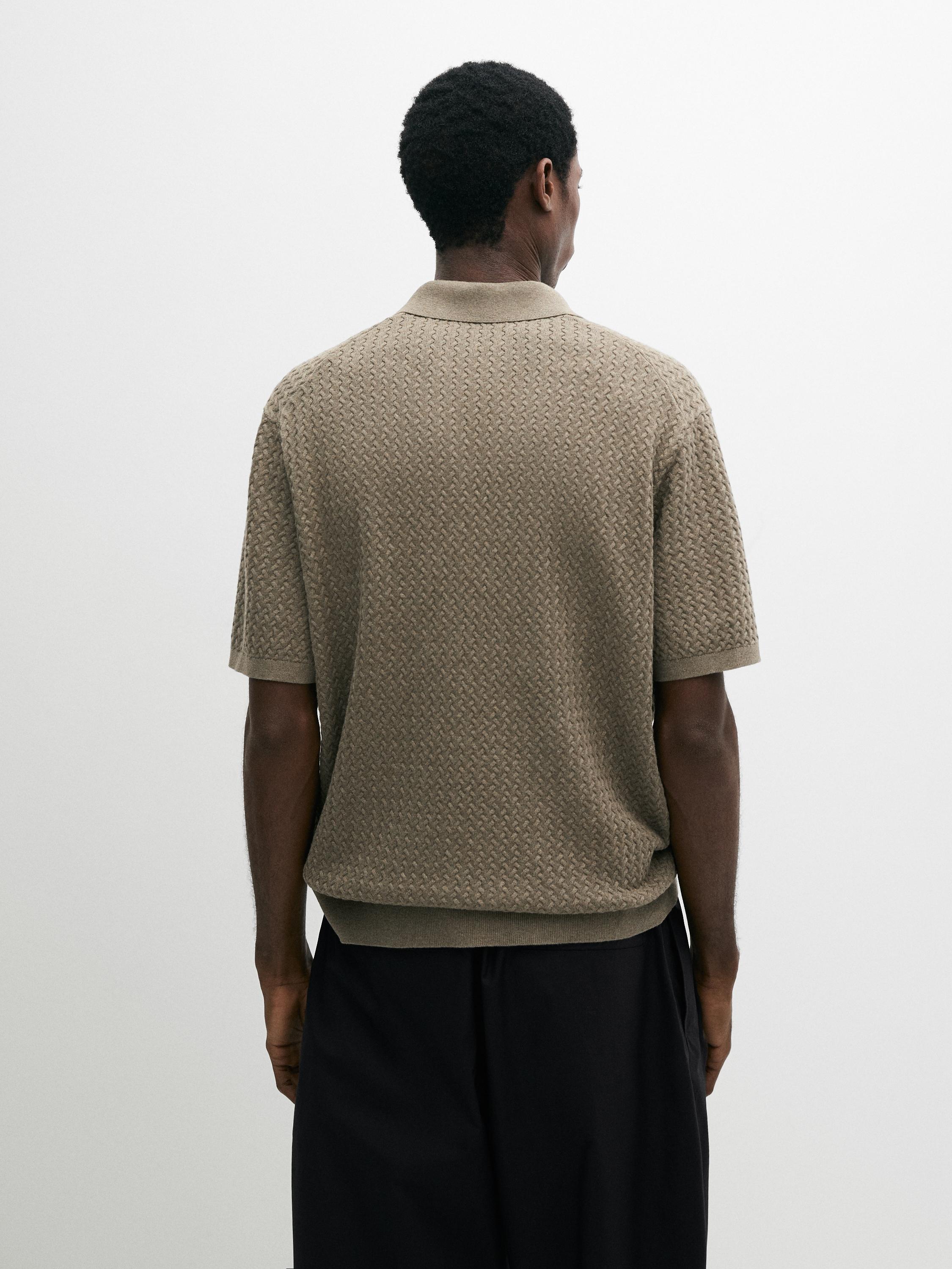 Cable-knit V-neck polo shirt