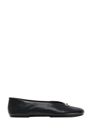 LEATHER BALLET FLATS WITH APPLIQUÉ - Black by Zara