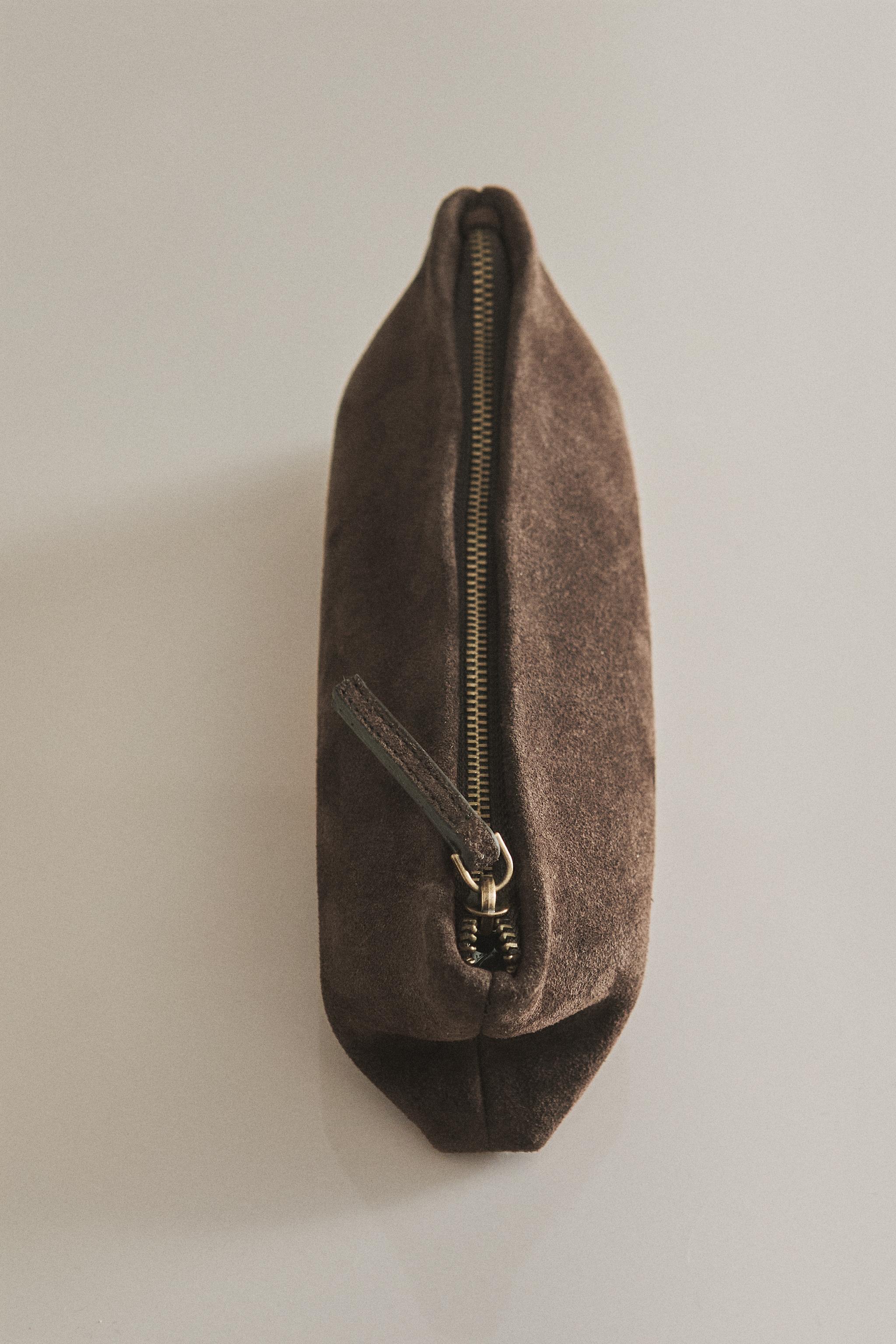 SPLIT LEATHER STORAGE CASE — Brown