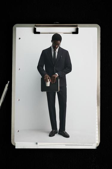 Vêtements de bureau pour homme Chemises, pantalons, accessoires