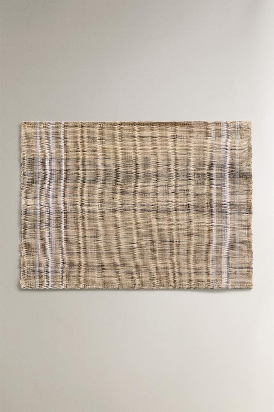 MANTEL INDIVIDUAL RAMIO FRANJAS - Beige claro de Zara - Imagen 0