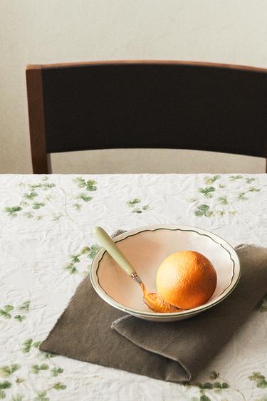 Zara CLOVER PRINT JACQUARD TABLECLOTH - 綠色
