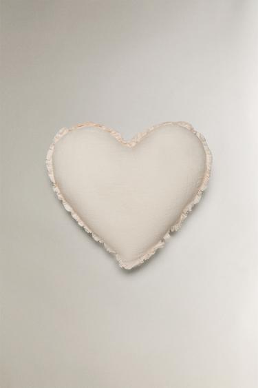 COUSSIN ENFANT CŒUR - Rose pastel de Zara