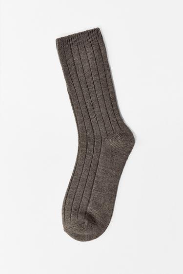 CALCETINES BÁSICOS CANALÉ - Tostado de Zara