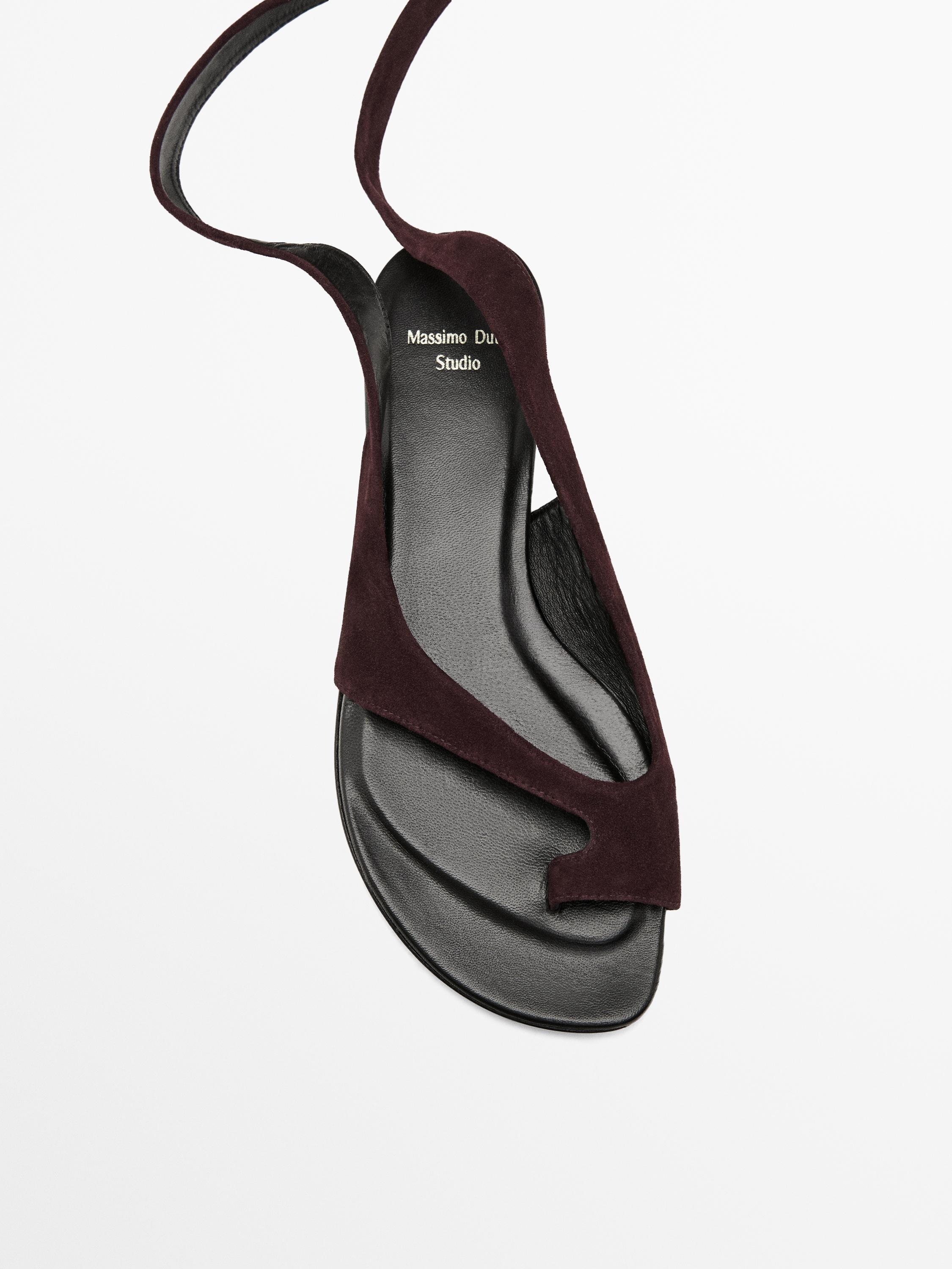 Flat toe divider sandals - STUDIO