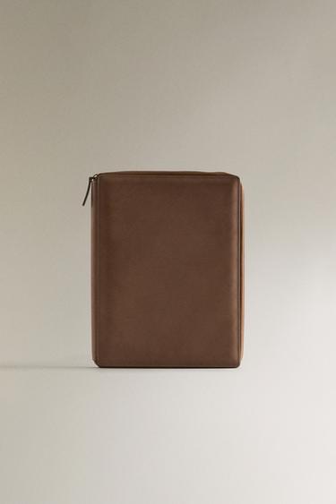 LEATHER CASE - Brown by Zara