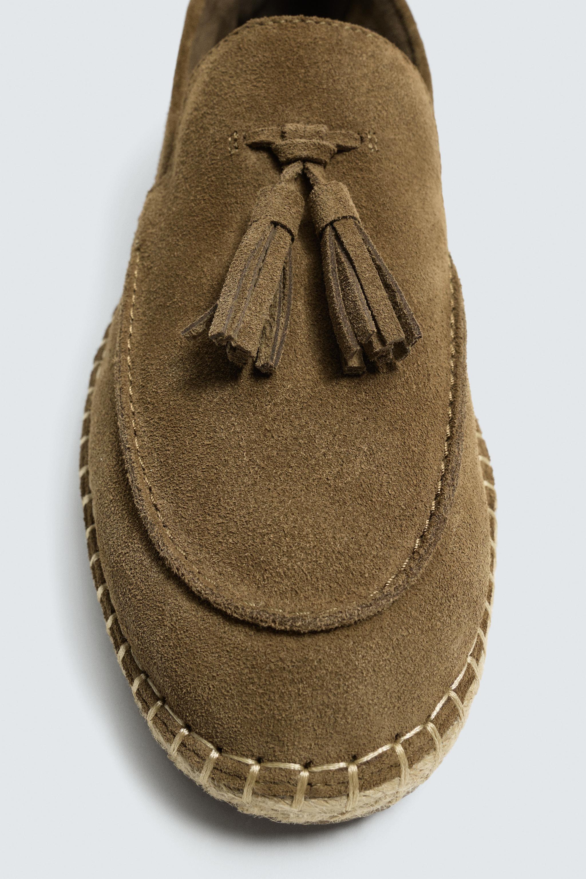 CASUAL TASSELED LEATHER LOAFERS