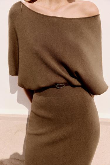 ROBE MI-LONGUE EN MAILLE AVEC CEINTURE - Marron de Zara - Image 3