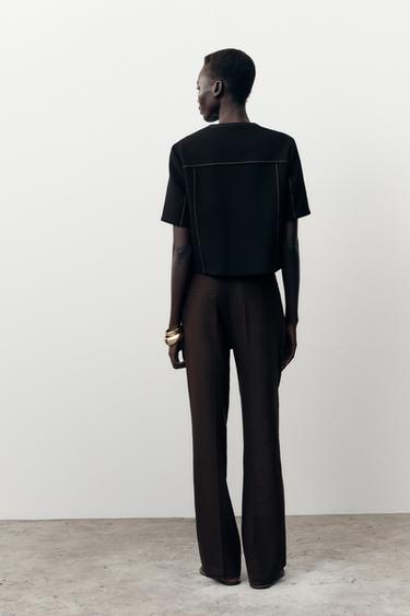 BLAZER MANCHES COURTES SURPIQÛRES CONTRASTE - Noir de Zara - Image 4