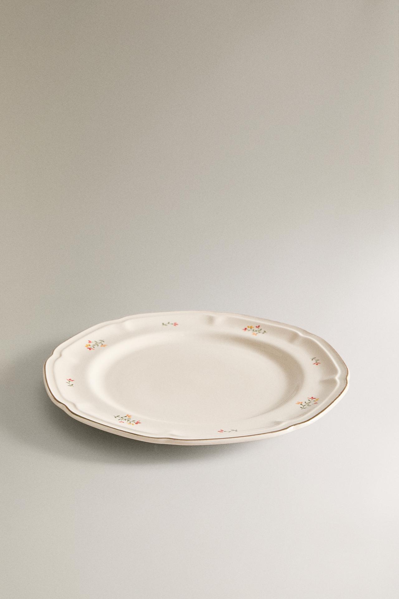 FLORAL PORCELAIN DINNER PLATE — Cream