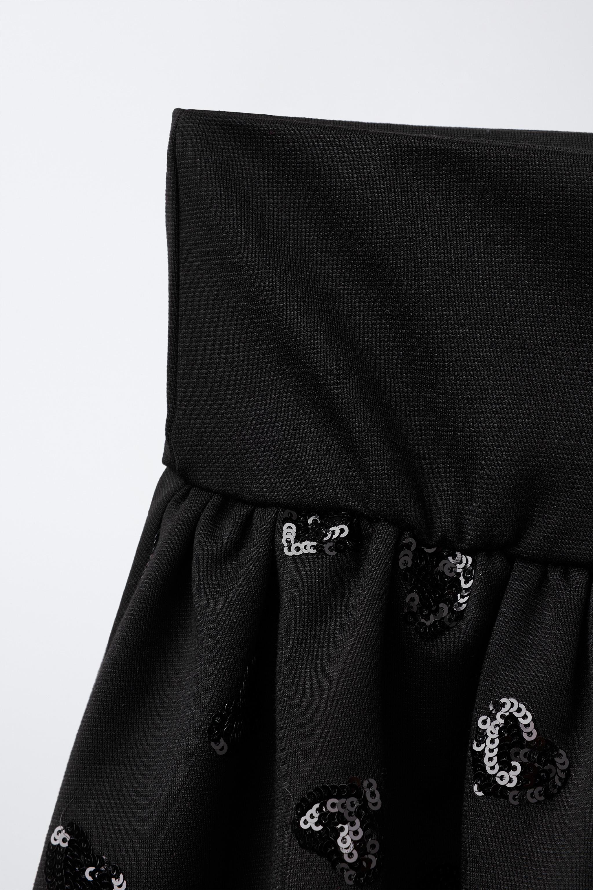 BALLOON SKIRT WITH HEART BEADS