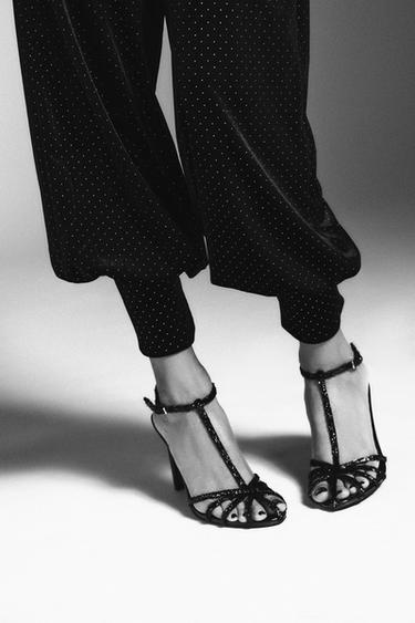 PANTALON BAGGY EN VELOURS BRILLANT - Noir de Zara - Image 4