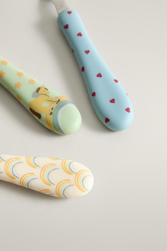 ENSEMBLE COUVERTS ENFANT ARC-EN-CIEL, CŒURS ET ÉTOILES - Multicolore de Zara - Image 2
