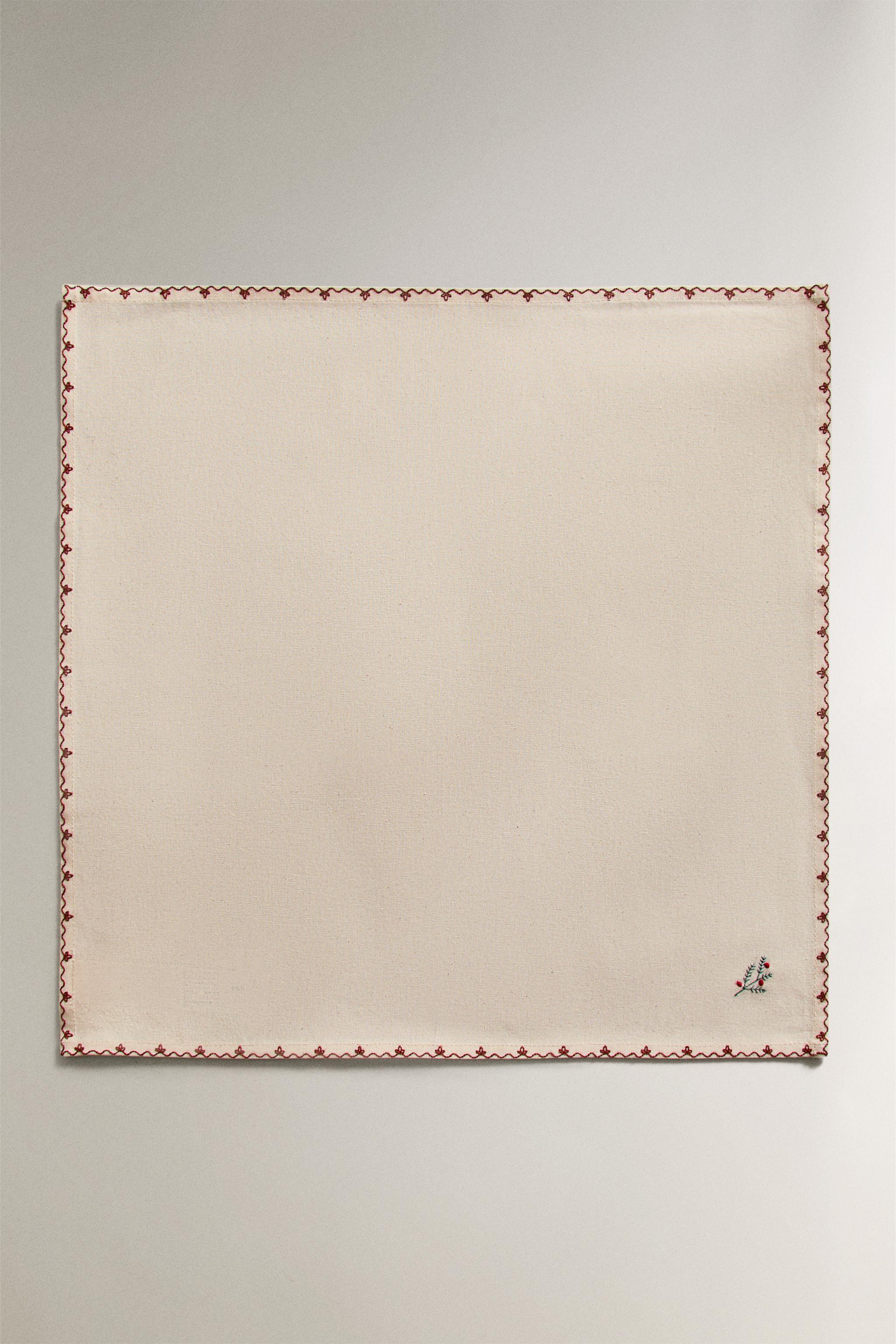 LOT DE SERVIETTES BRODERIE FLORALE NOËL (LOT DE 2)