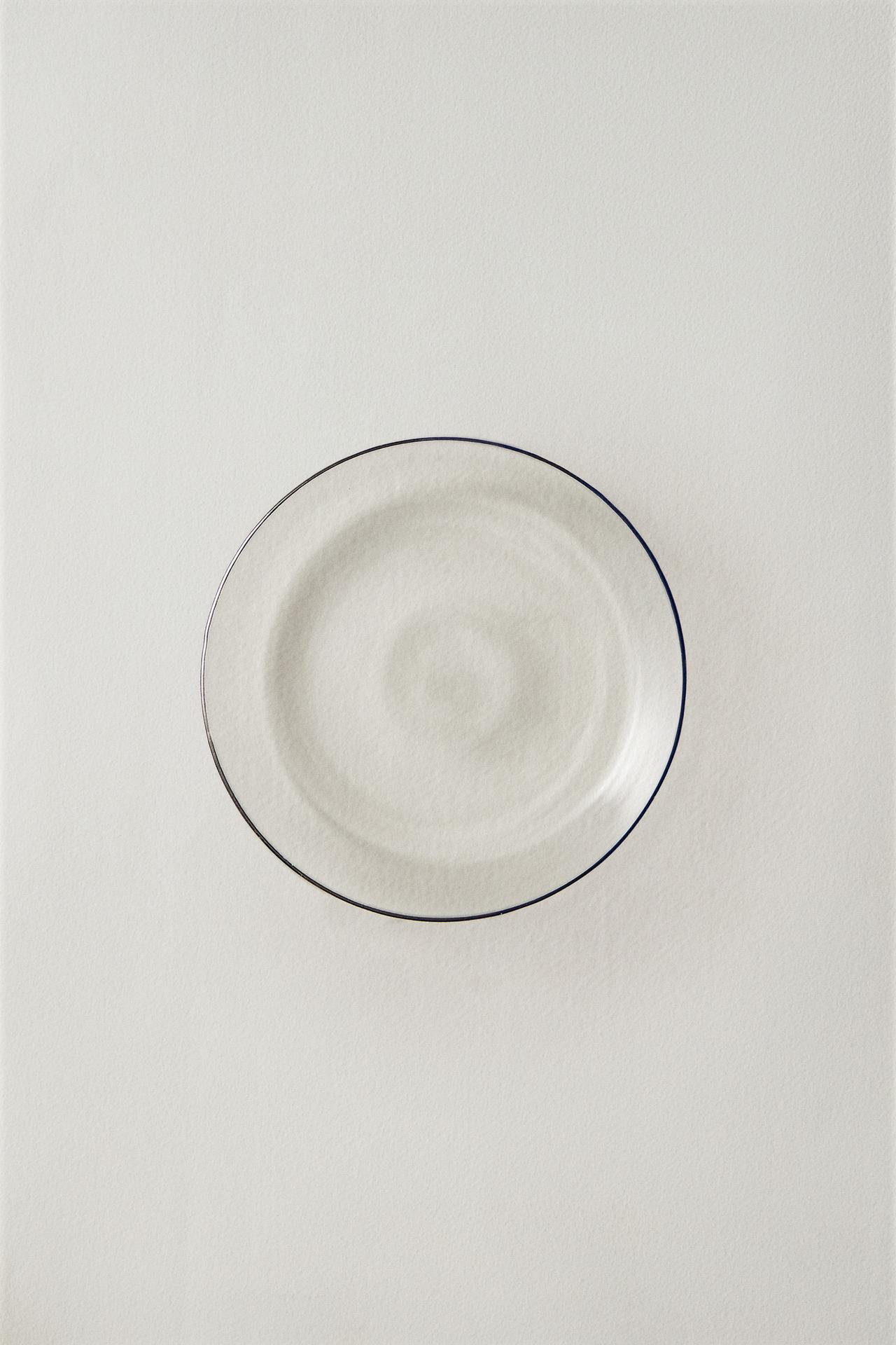 BOROSILICATE GLASS SIDE PLATE WITH RIM — Transparent