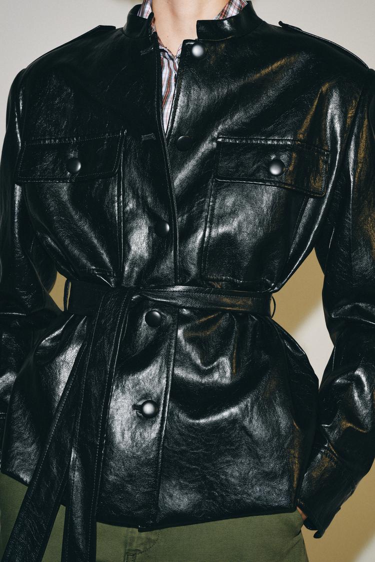 Chaqueta efecto piel colección ZW 4