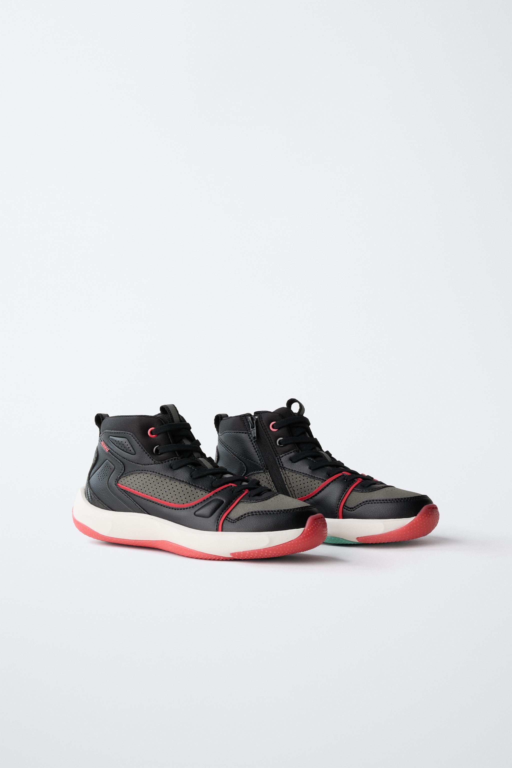 ZARA NIKE UNIQLO UNDER ARMOR 男の子
まとめ売り Nike x Undercover Apparel Collection. Nike SNKRS