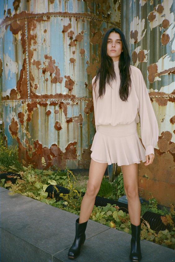 FLOWY TIED SHORT DRESS