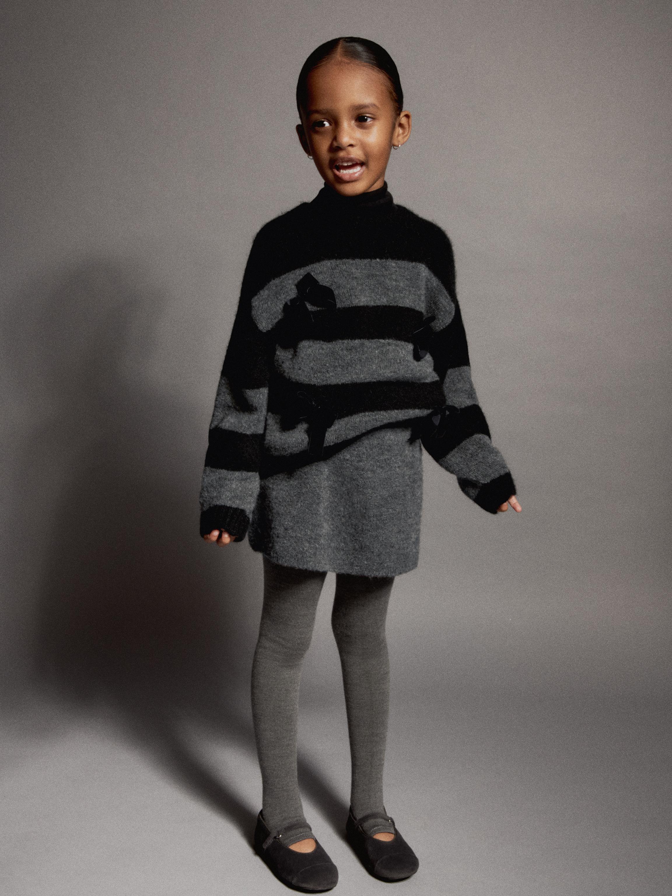 Zara baby queen orders sweater