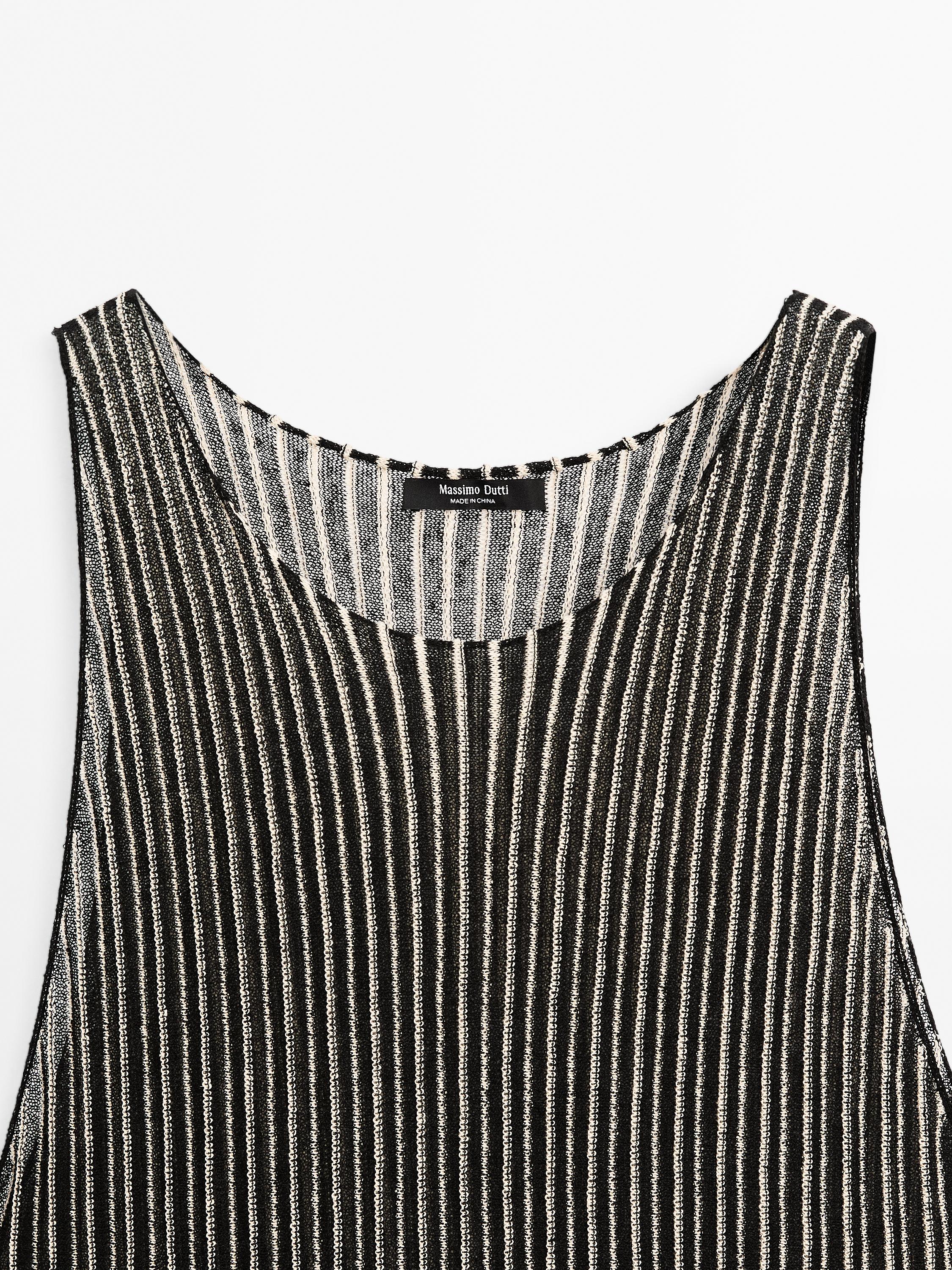 Robe longue en maille plissée
