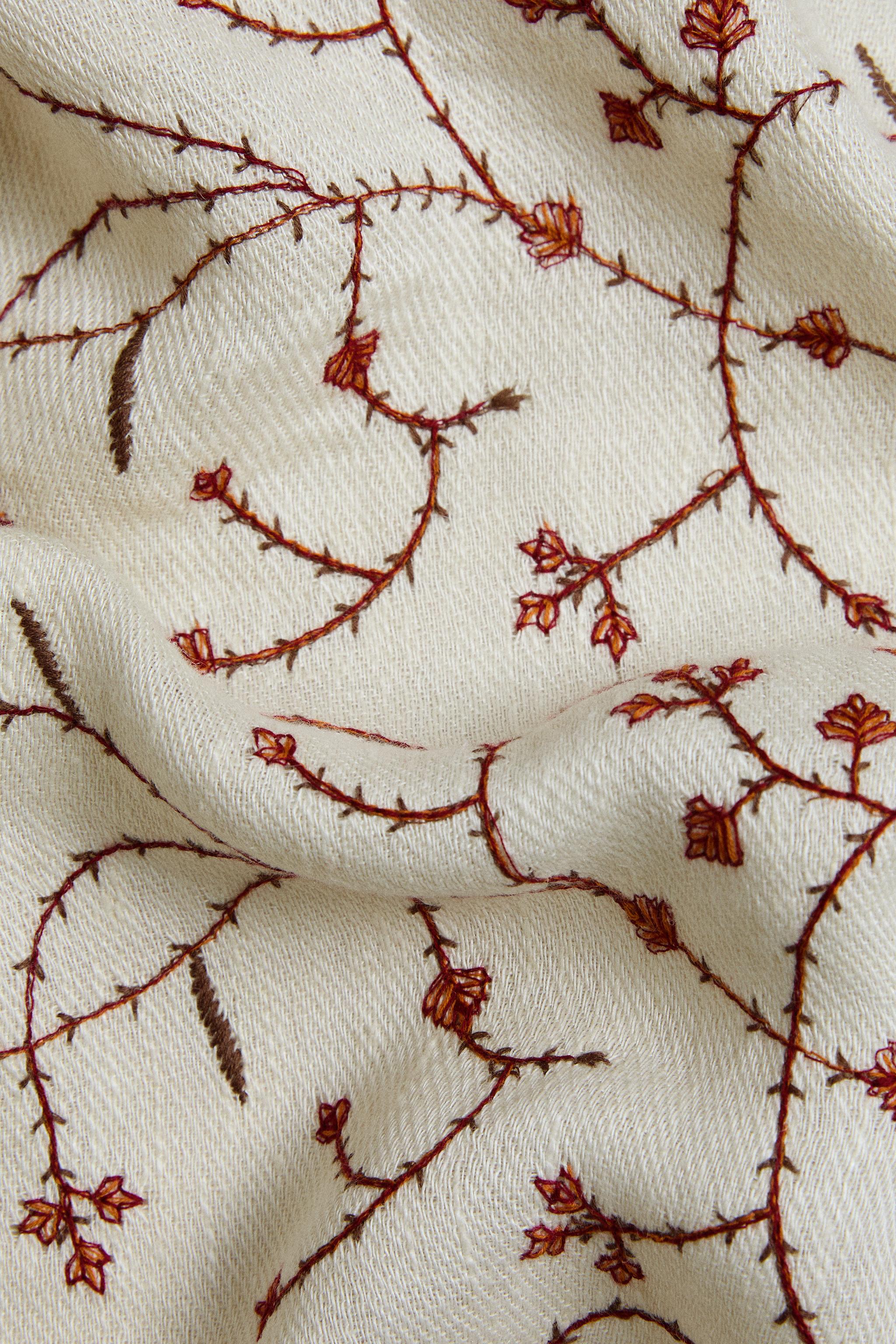 EMBROIDERED LINEN BLANKET