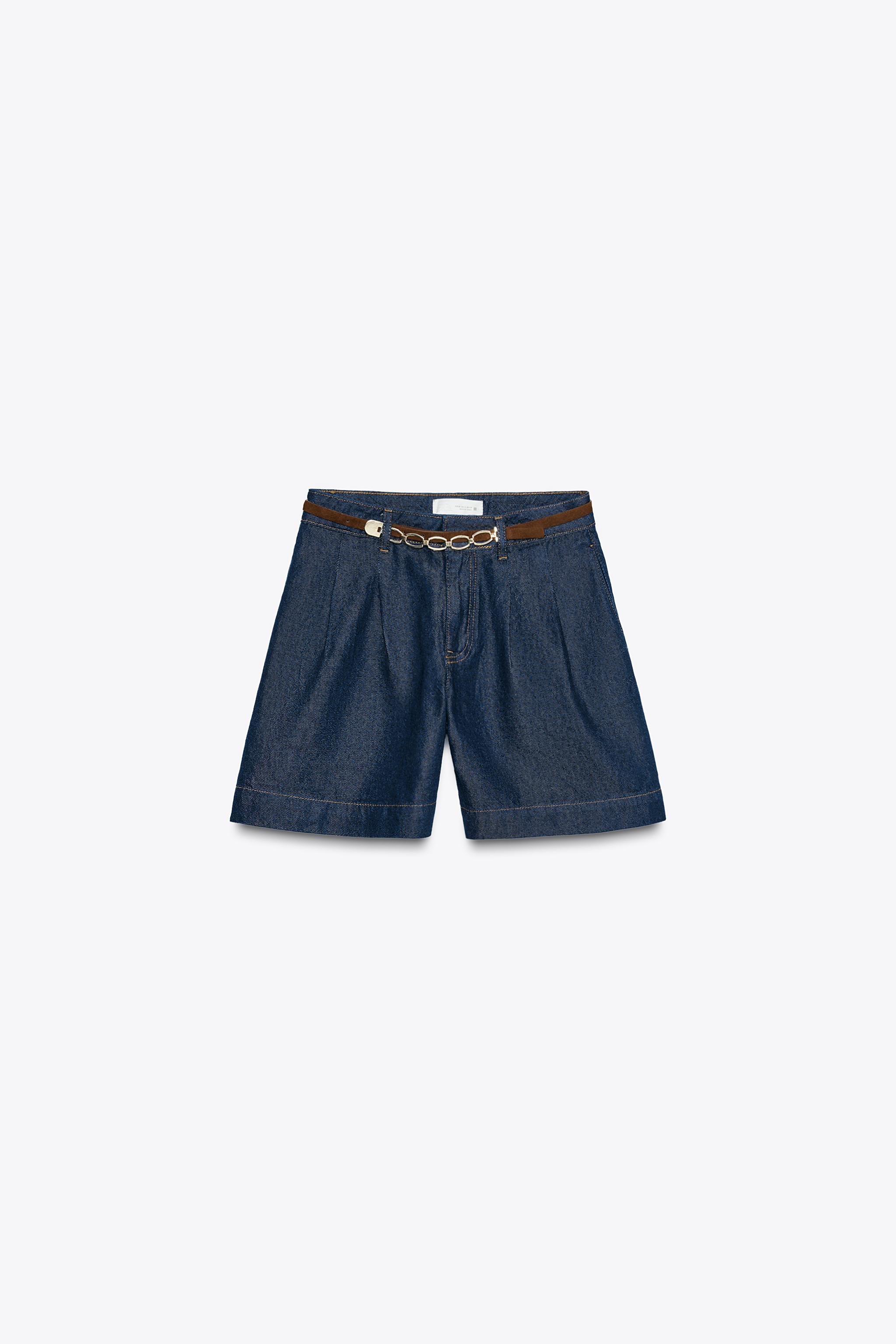 SHORT Z1975 EN JEAN À PINCES ET CEINTURE