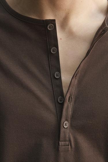 LIMITED EDITION HENLEY T-SHIRT - Brown by Zara - Image 5