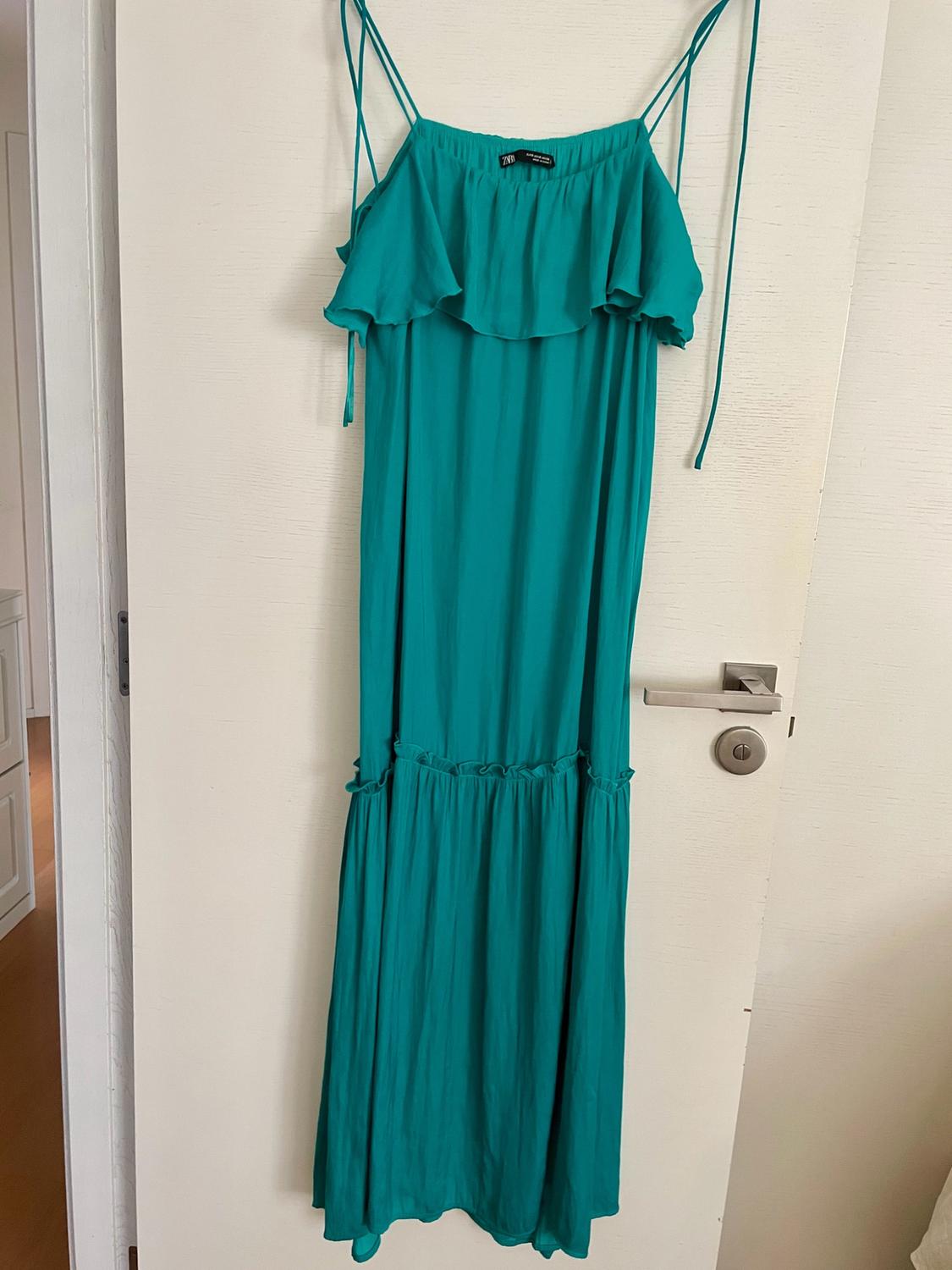 RUFFLED DRESS - Image 2