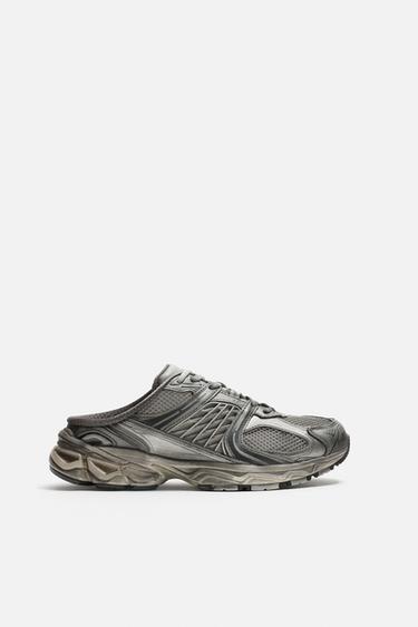 TENIS DESTALONADO - Multicolor de Zara