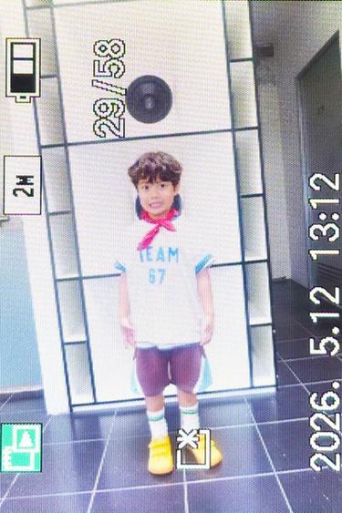 テキストプリントTシャツオフホワイトZaraのテキストプリントTシャツ - オフホワイト