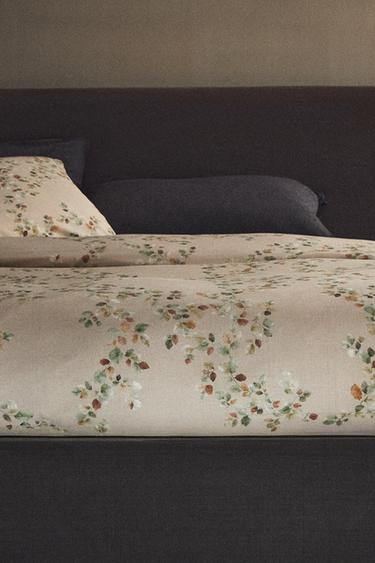 SATEEN DUVET COVER WITH LEAF PRINT - Light beige by Zara
