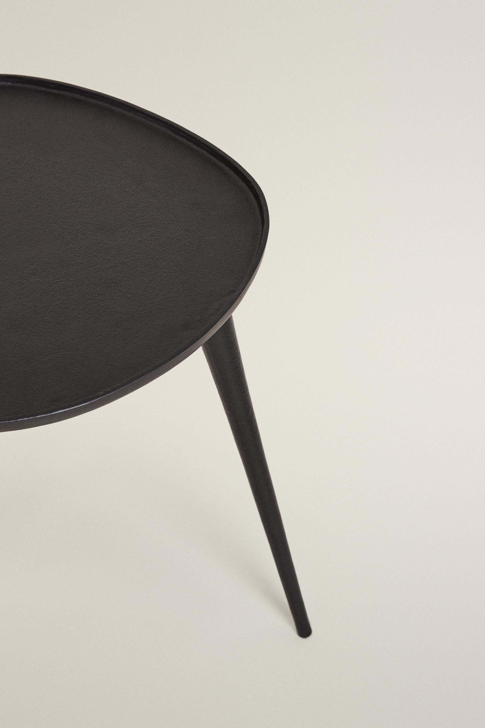 METALLIC SIDE TABLE