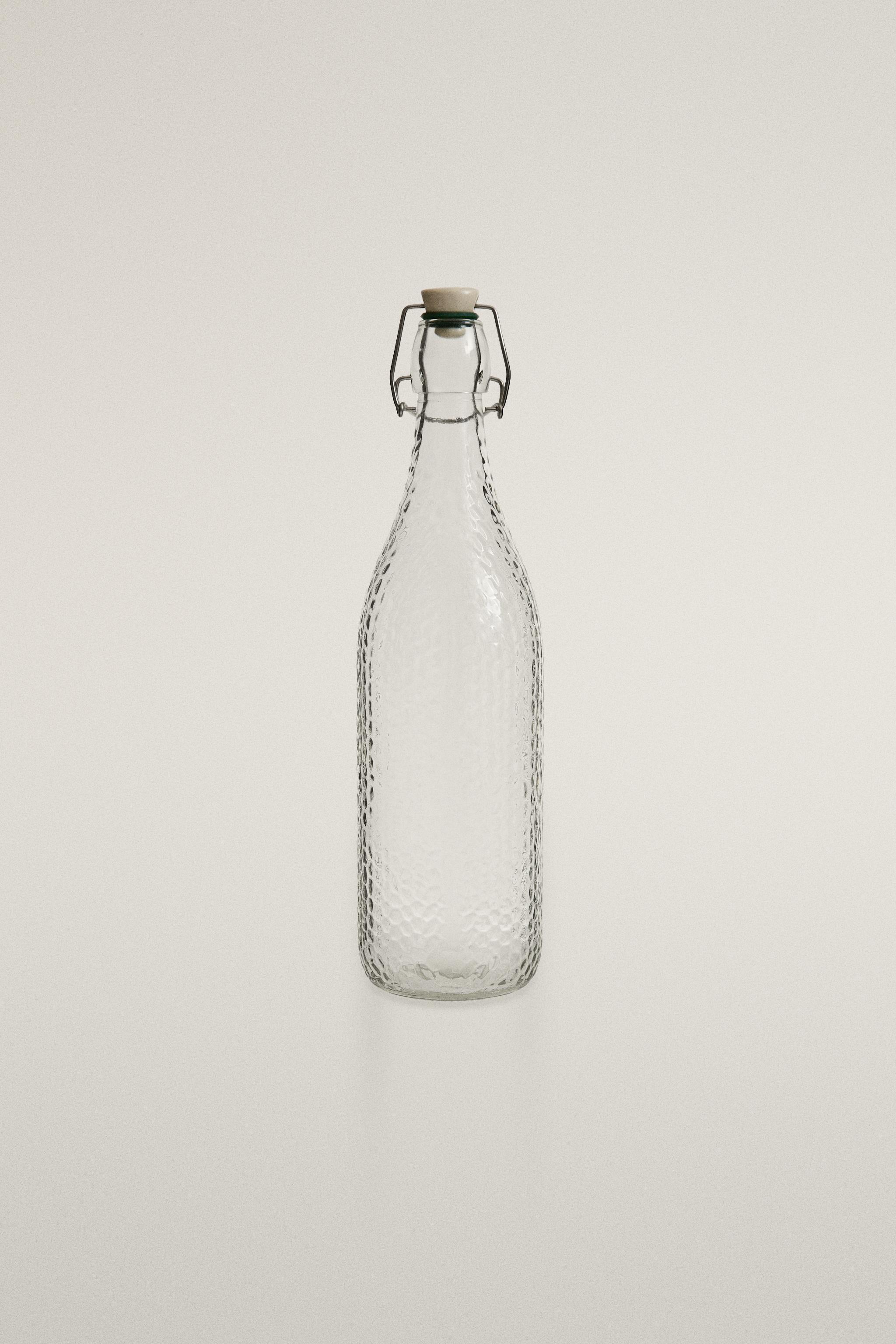 BOTTLE WITH CERAMIC STOPPER