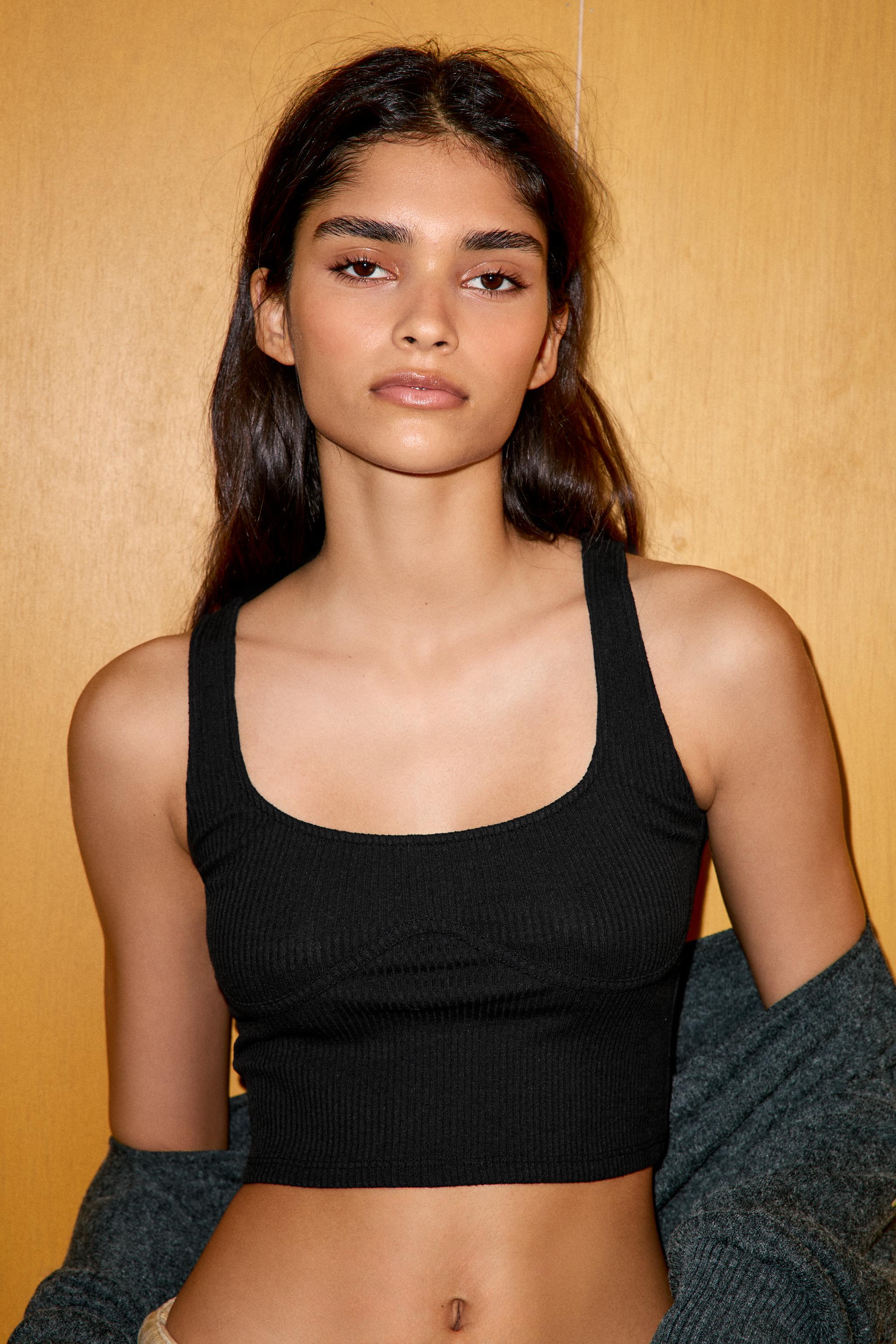 クロップ丈トップス – レディース | ZARA 日本