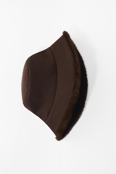 NYLON-MÜTZE MIT FELL-EFFEKT - Braun von Zara