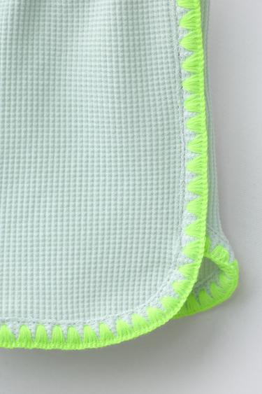 SHORT WAFFLE CONTRASTE FLUO - Bleu / Vert de Zara - Image 3