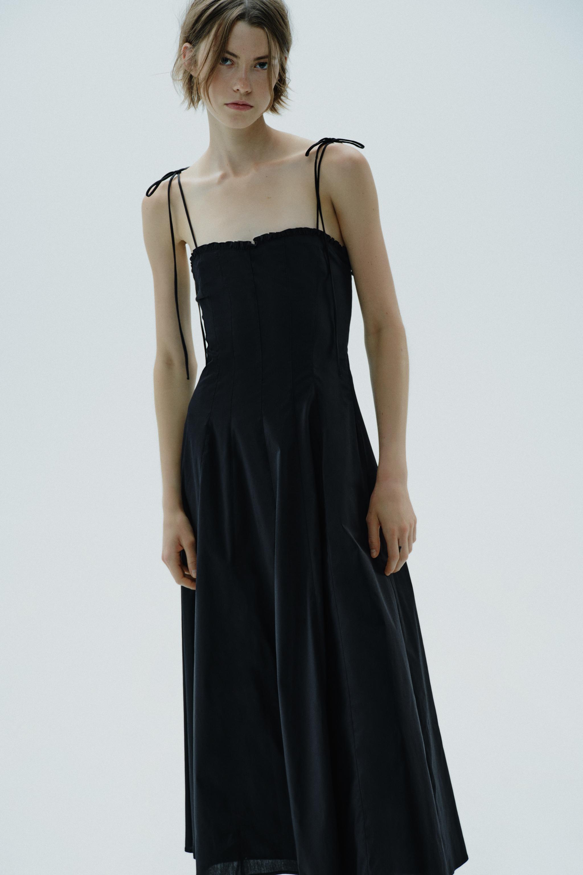 ROBE MIDI EN POPELINE À VOLANTS