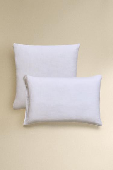 غلاف مخدة موسلين - أبيض الخاص بـ Zara