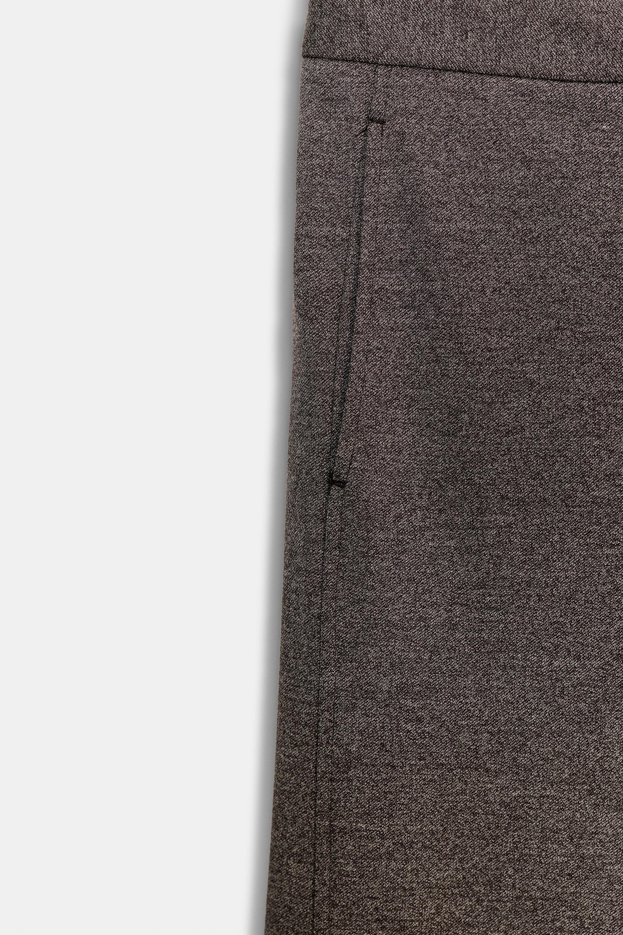 HIGH-WAISTED STRAIGHT LEG PANTS
